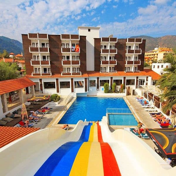 Club Munamar Beach Resort
