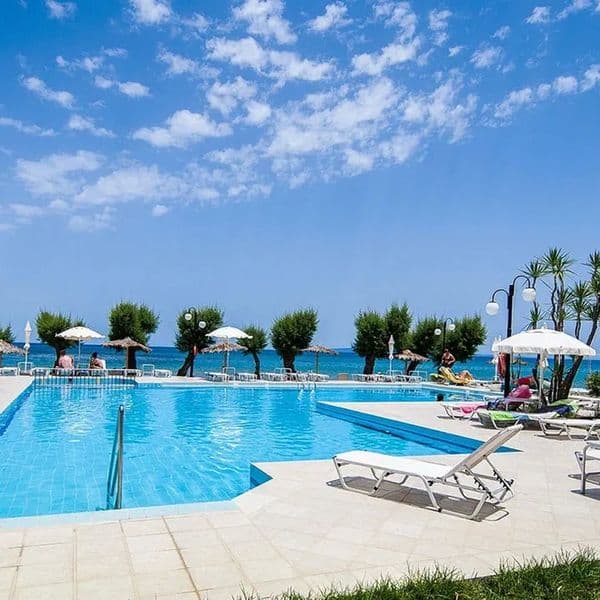 Mimoza Beach