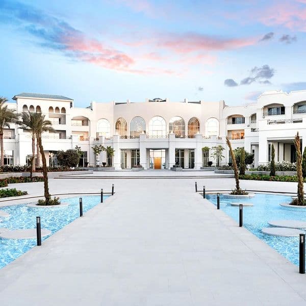 Cleopatra Sidi Heneish