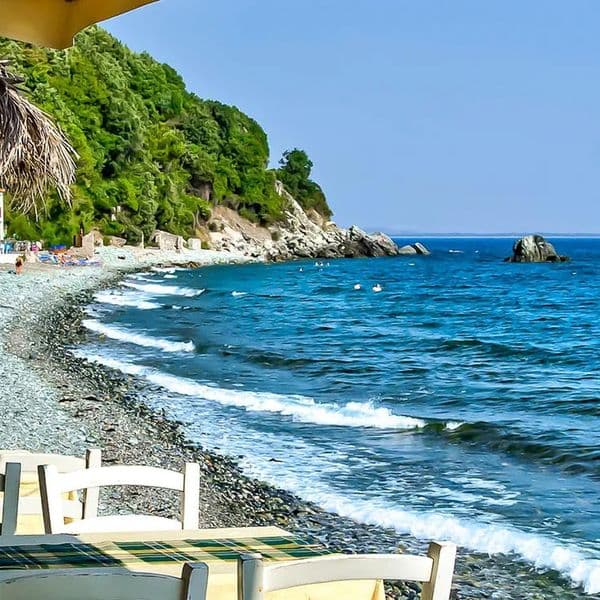 Maria (Kokkino Nero)