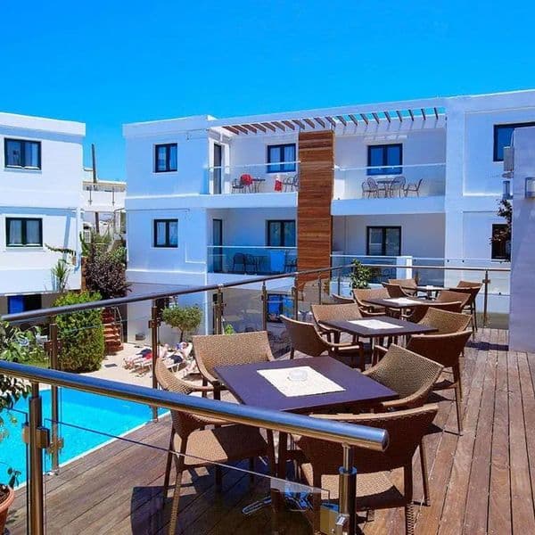 Minos Village (Agia Marina)