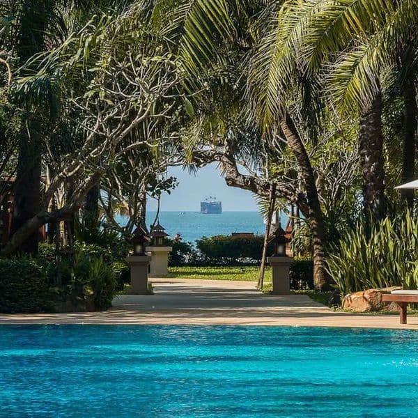 Ravindra Beach Resort