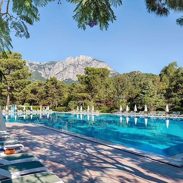 Miarosa Ghazal Resort