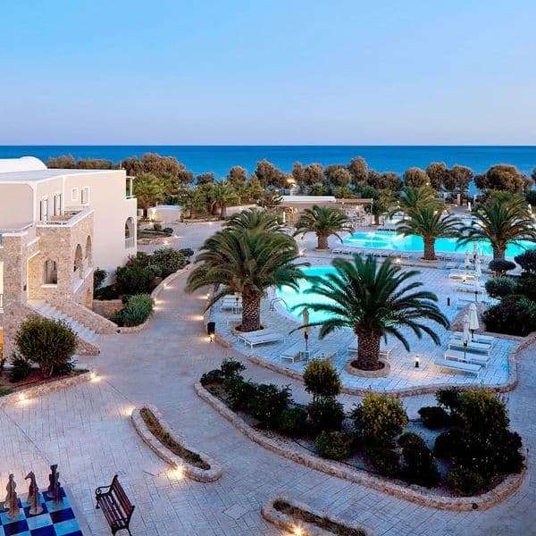 Santo Miramare Resort