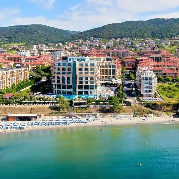 Grand Hotel (Sveti Vlas)