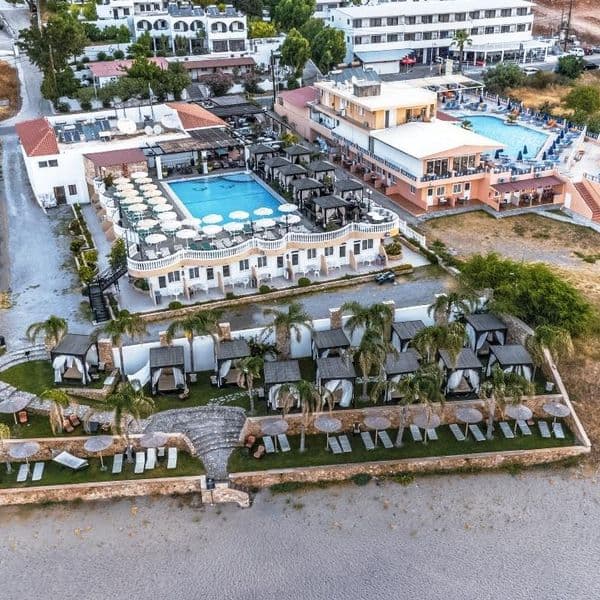 Coralli Apartments & Studios