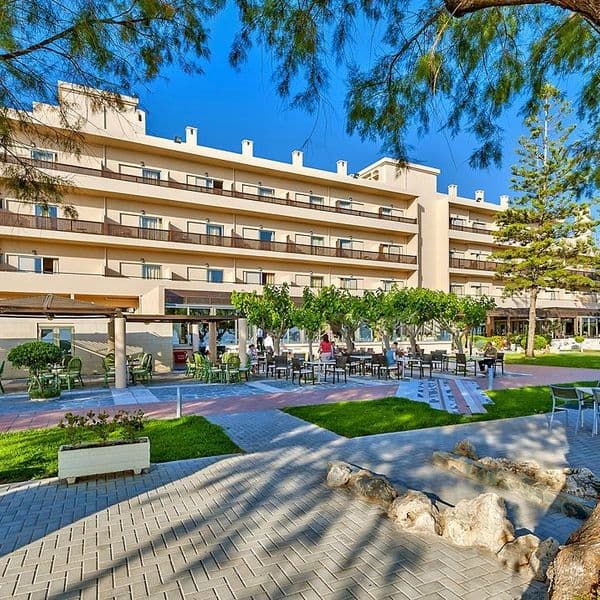 Giannoulis Santa Marina Beach (Agia Marina)