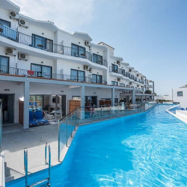 Panorama Village (Agia Pelagia)