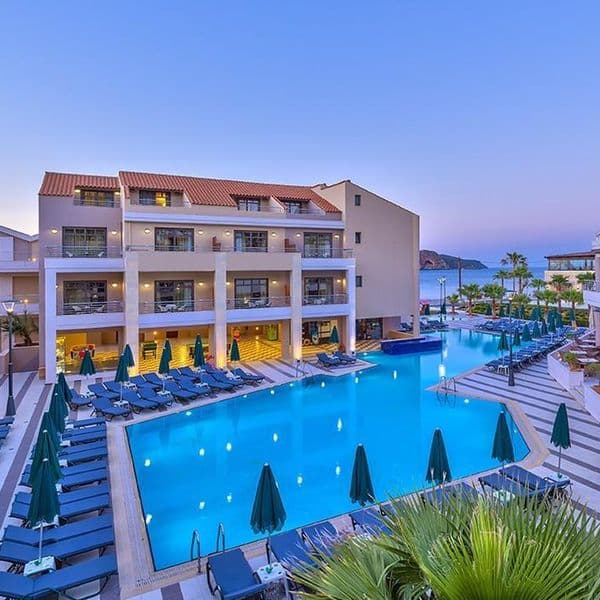 Porto Platanias Beach (Chania)