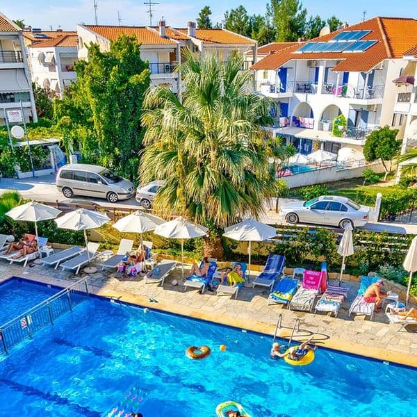 Tropical (Chaniotis)