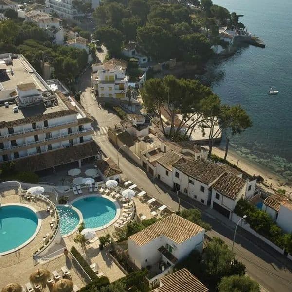 Inmood Aucanada (ex HSM President)