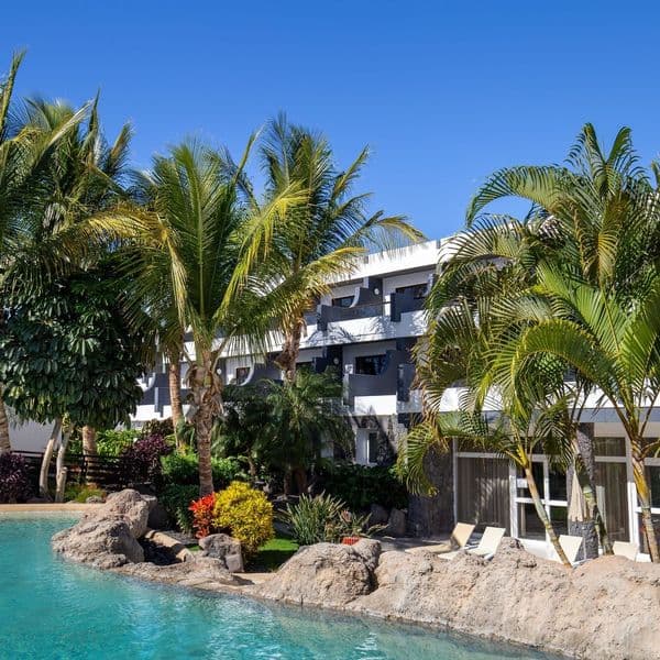 R2 Romantic Fantasia Dreams & Suites