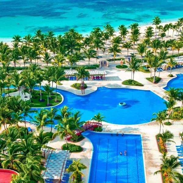 Barcelo Maya Grand Resort