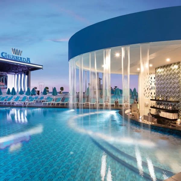 Granada Luxury Beach Avsallar