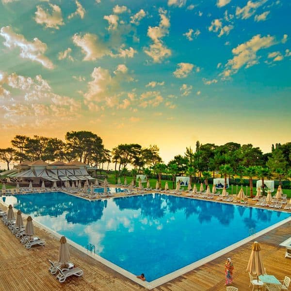 Juju Premier Palace (ex. Amara Premier Palace)