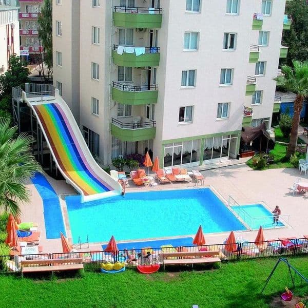 Kaila Krizantem (ex. Krizantem)