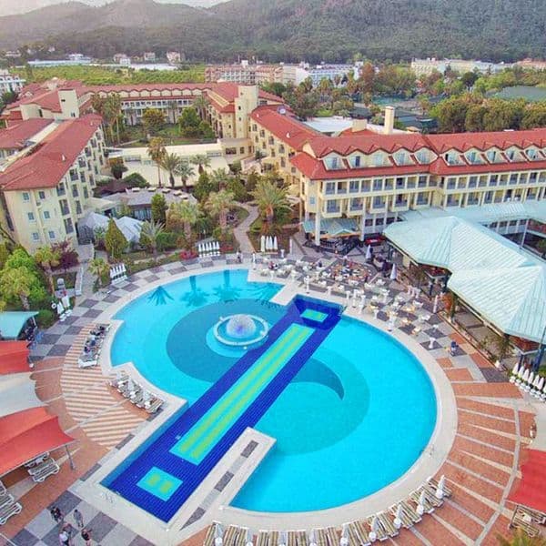 Queens Park Le Jardin Resort