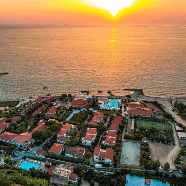 Villaggio Torre Ruffa Robinson